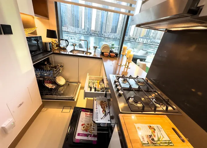 Vida Dubai Marina & Yacht Club , Hotel And Residences , Luxurious 2Br
