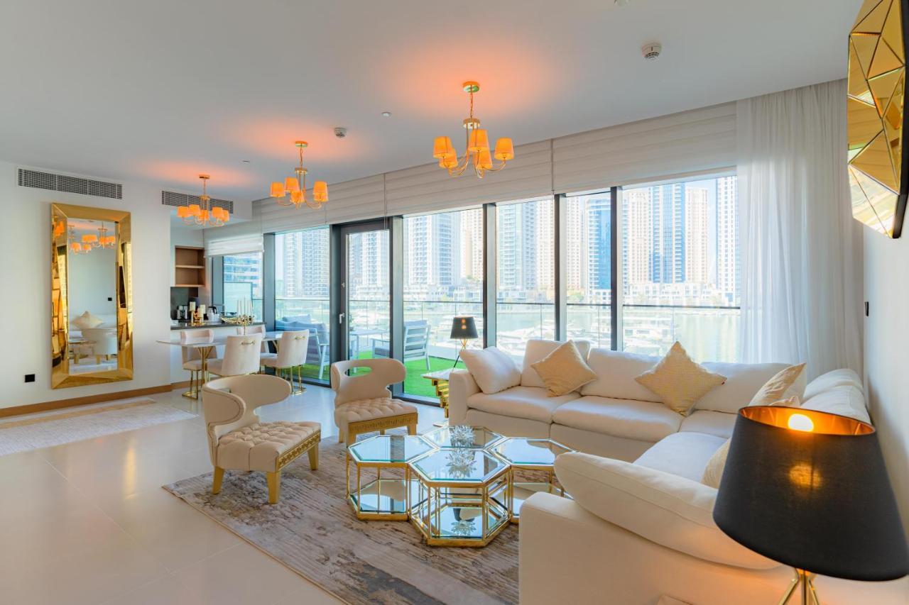 Апартаменти Vida Marina & Yacht Club , And Residences , Luxurious 2br *