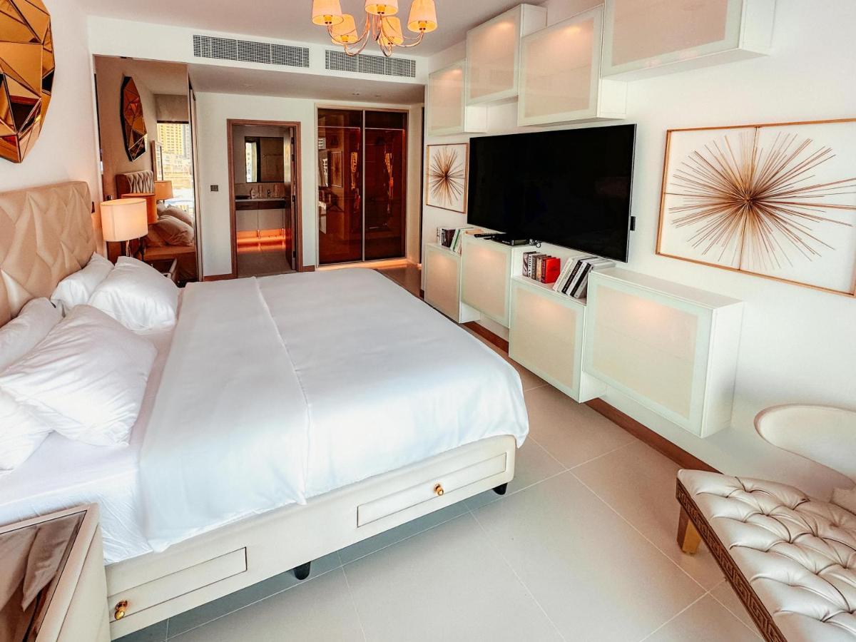 Vida Marina & Yacht Club , And Residences , Luxurious 2br * Дубай