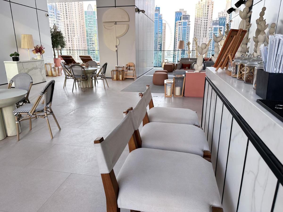 Vida Marina & Yacht Club , And Residences , Luxurious 2br Appartamento *