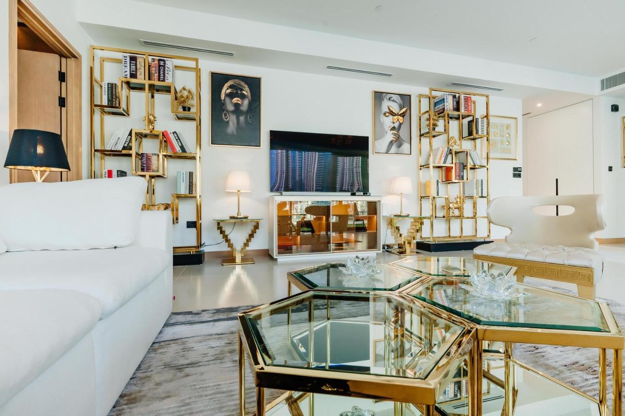 Vida Marina & Yacht Club , And Residences , Luxurious 2br Appartamento Dubai
