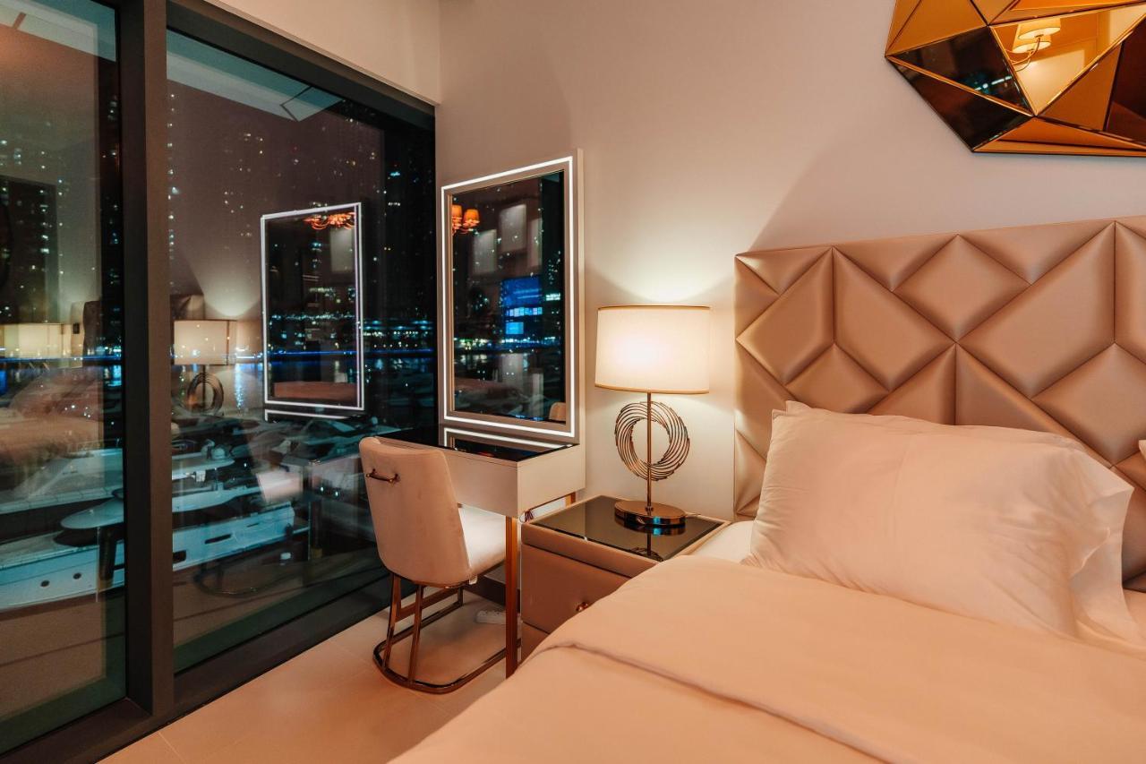 Vida Marina & Yacht Club , And Residences , Luxurious 2br Дубай