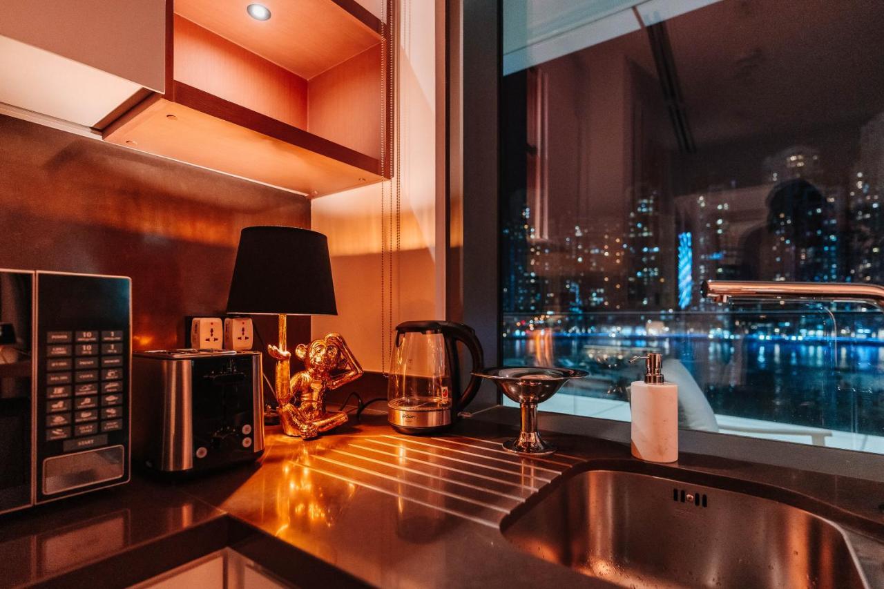 Апартаменти Vida Marina & Yacht Club , And Residences , Luxurious 2br *