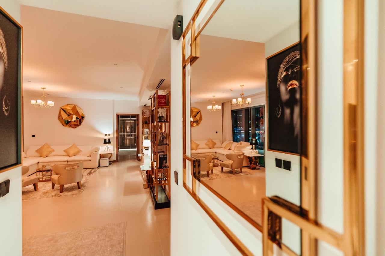Апартаменти Vida Marina & Yacht Club , And Residences , Luxurious 2br