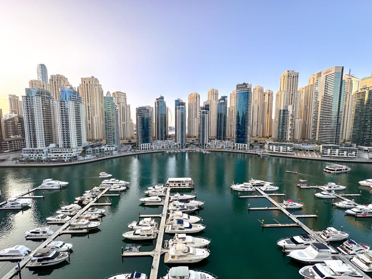 Vida Marina & Yacht Club , And Residences , Luxurious 2br Appartamento Dubai