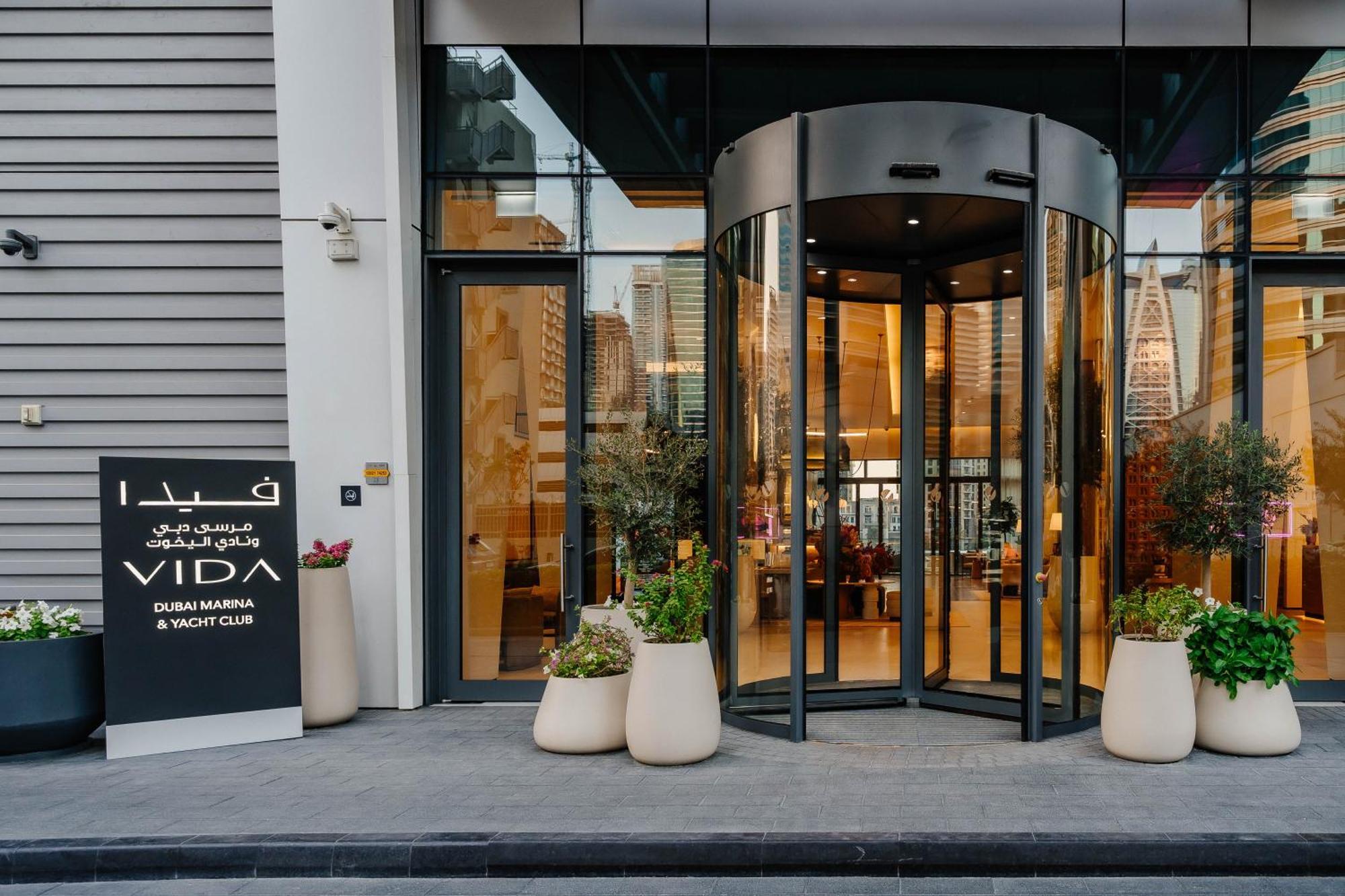 Vida Marina & Yacht Club , And Residences , Luxurious 2br Appartamento Dubai