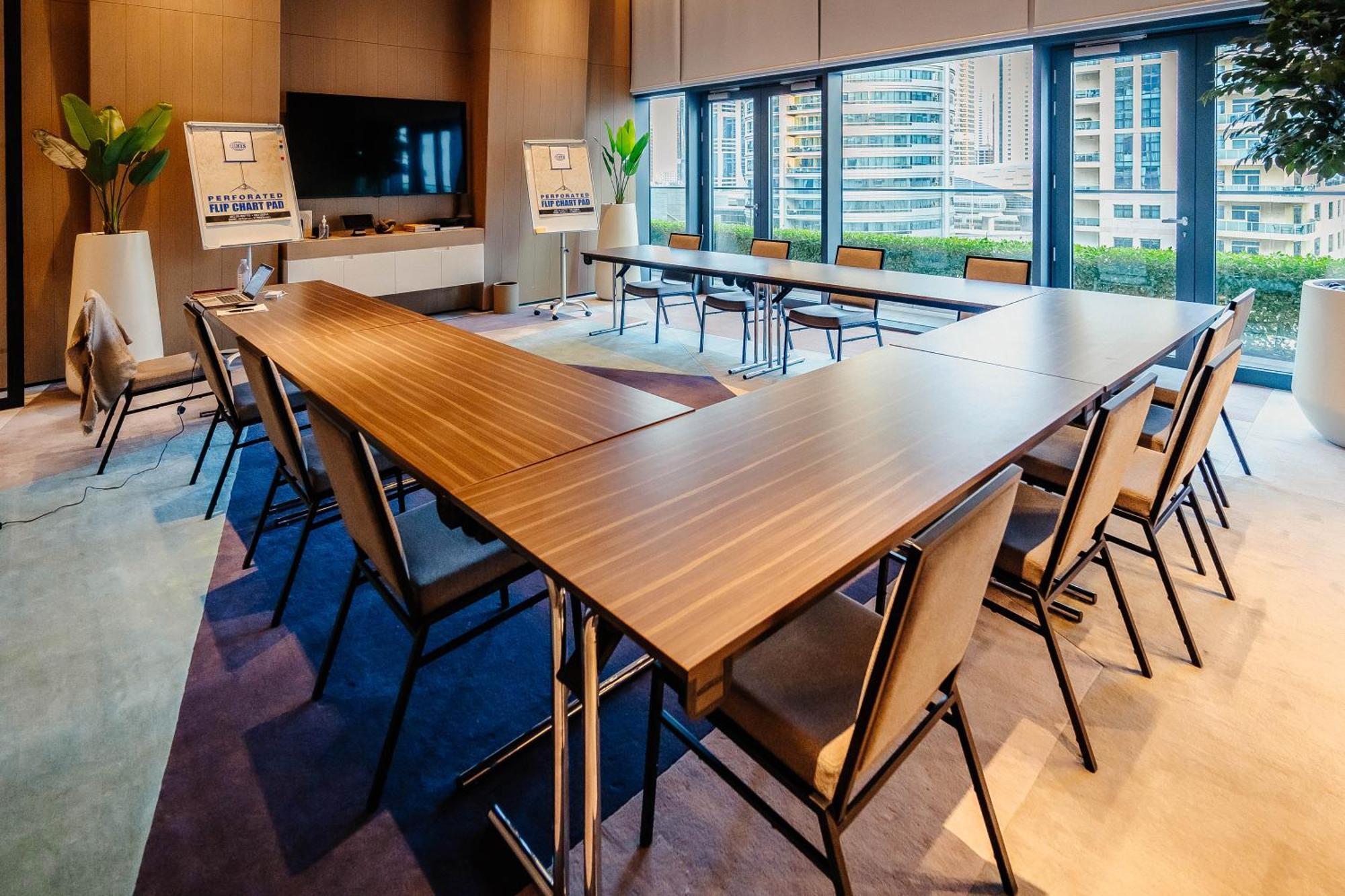 Vida Marina & Yacht Club , And Residences , Luxurious 2br * Дубай